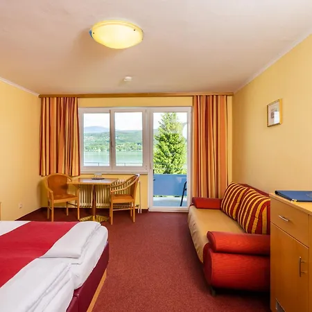 Hotel Strandhotel Schabus