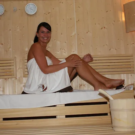 Strandhotel Schabus Hotell 3*