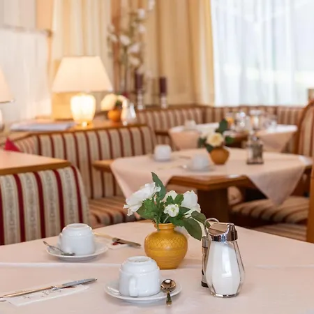 Strandhotel Schabus Hotel