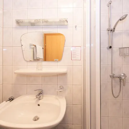 Strandhotel Schabus 3* Velden am Wörthersee