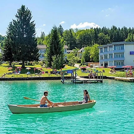 Hotel Strandhotel Schabus 3*