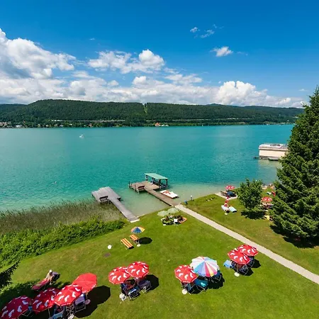 Strandhotel Schabus Hotel