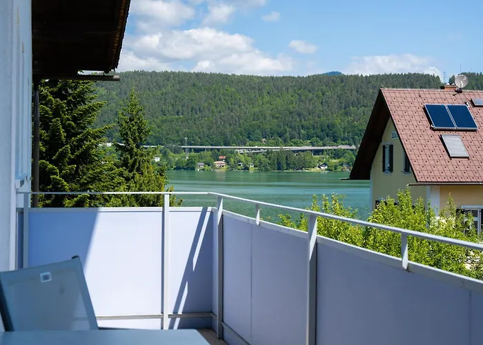 Hotel Strandhotel Schabus 3*