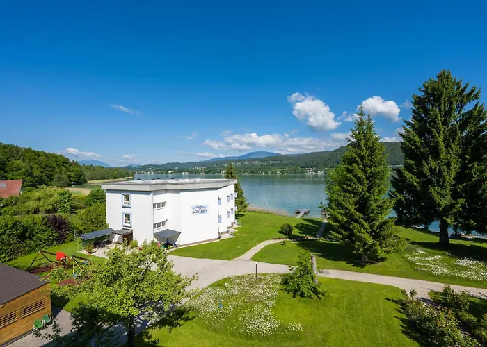 Strandhotel Schabus 3*