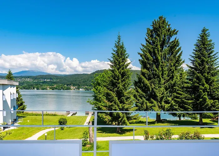 Hotel Strandhotel Schabus